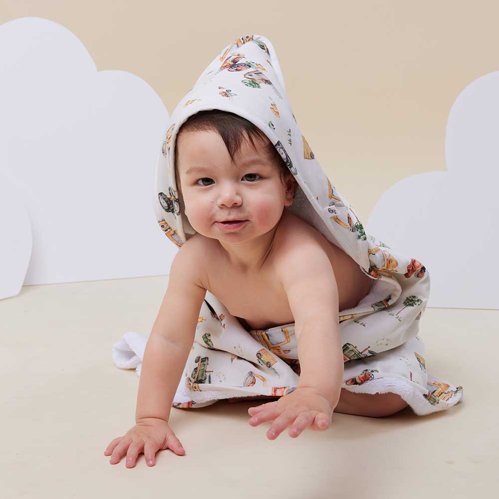 Diggers & Tractors Organic Baby Towel & Wash Cloth Set - Image 4