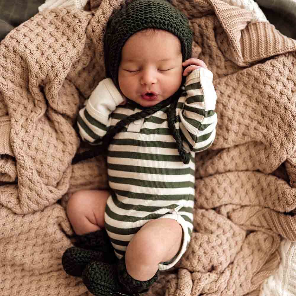 Olive Merino Wool Bonnet & Booties - Image 6