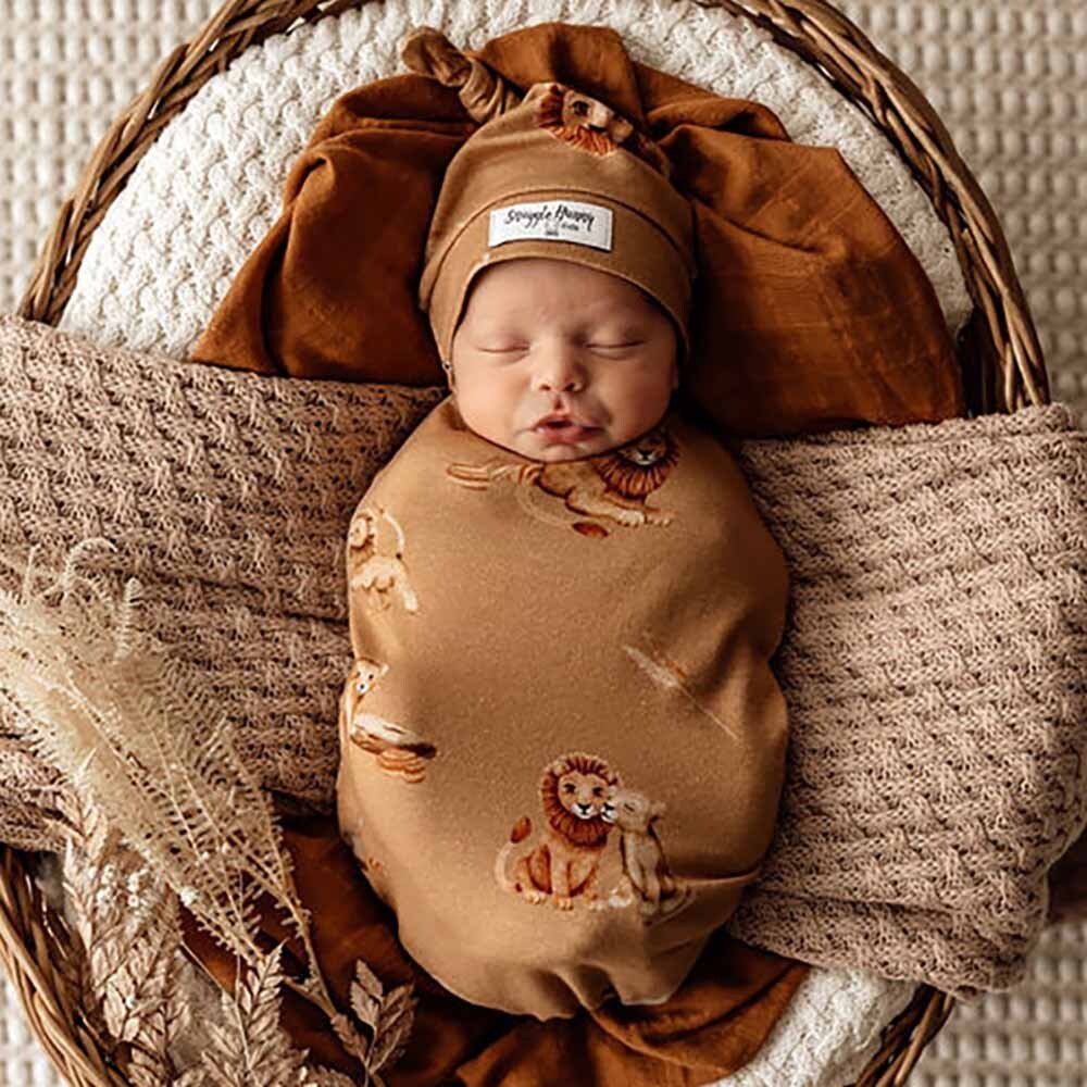 Roar Organic Snuggle Swaddle & Beanie Set